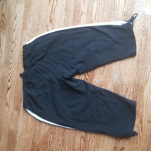 (1x) Encore Black Jogger Capri White Stripes Cotton Blend Sporty Retro Lounge - Picture 9 of 9